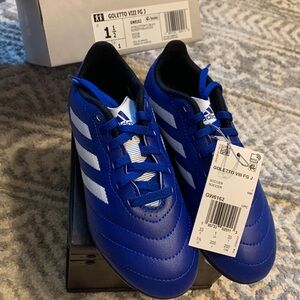 Adidas Boys soccer ⚽️ cleats Goletto VIII